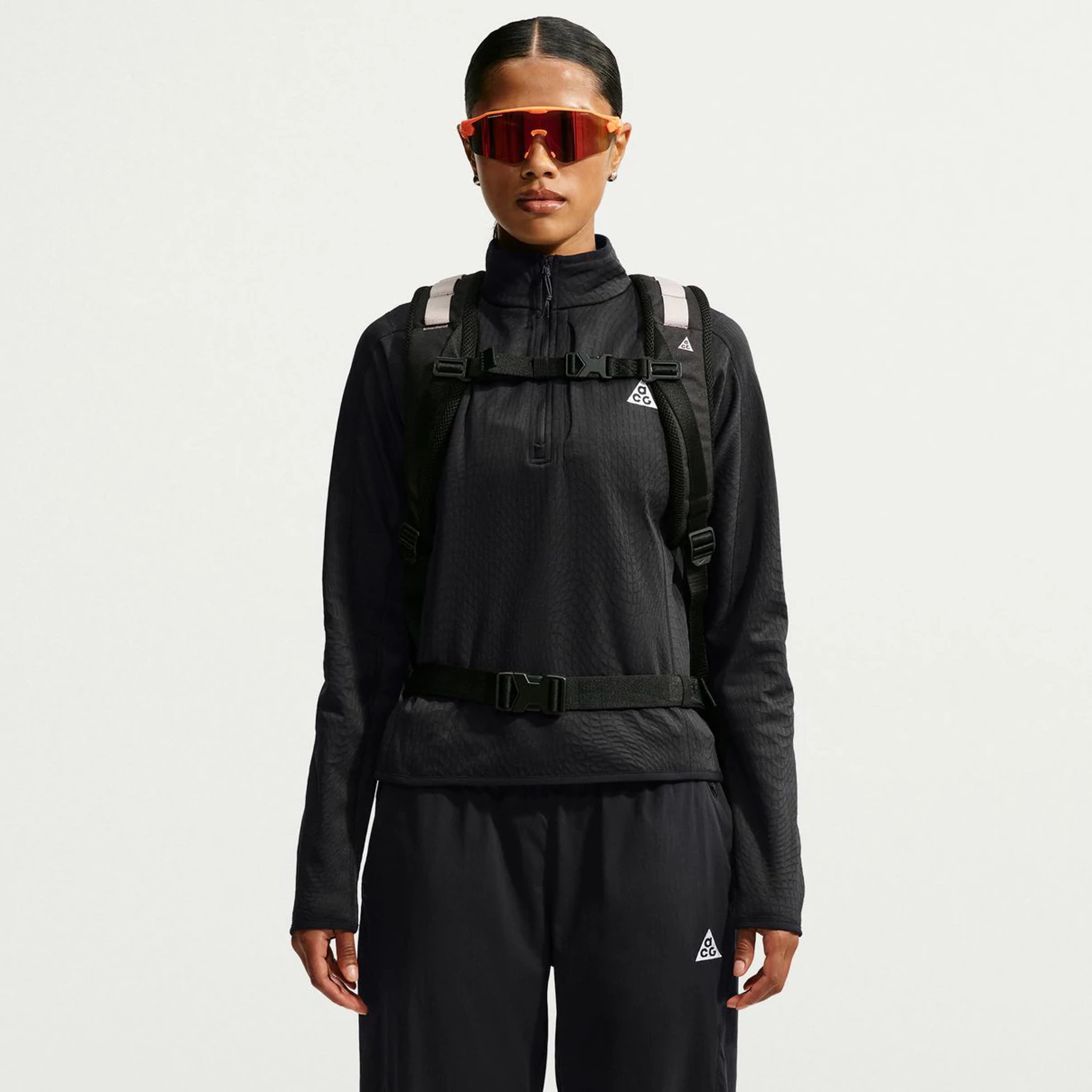 Women's Nike ACG Wolf Grid Half-Zip Top - Black, Size: L | Apparel - Road Runner Sports