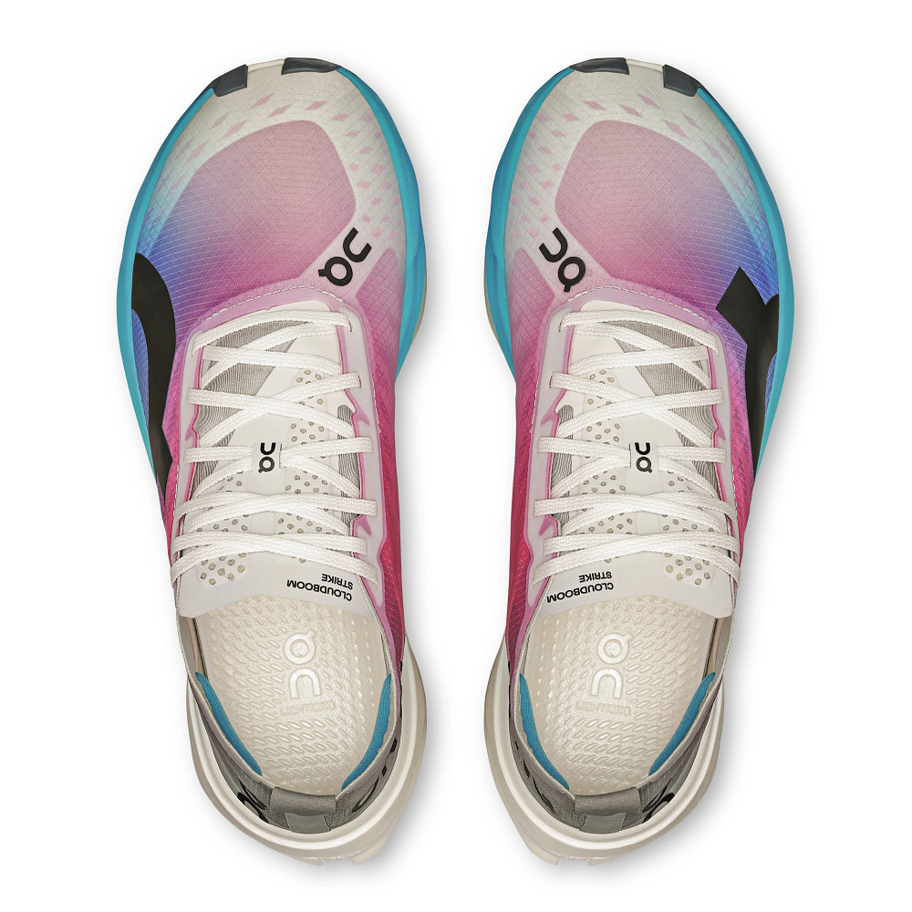 Womens On Cloudboom Strike Running Shoe