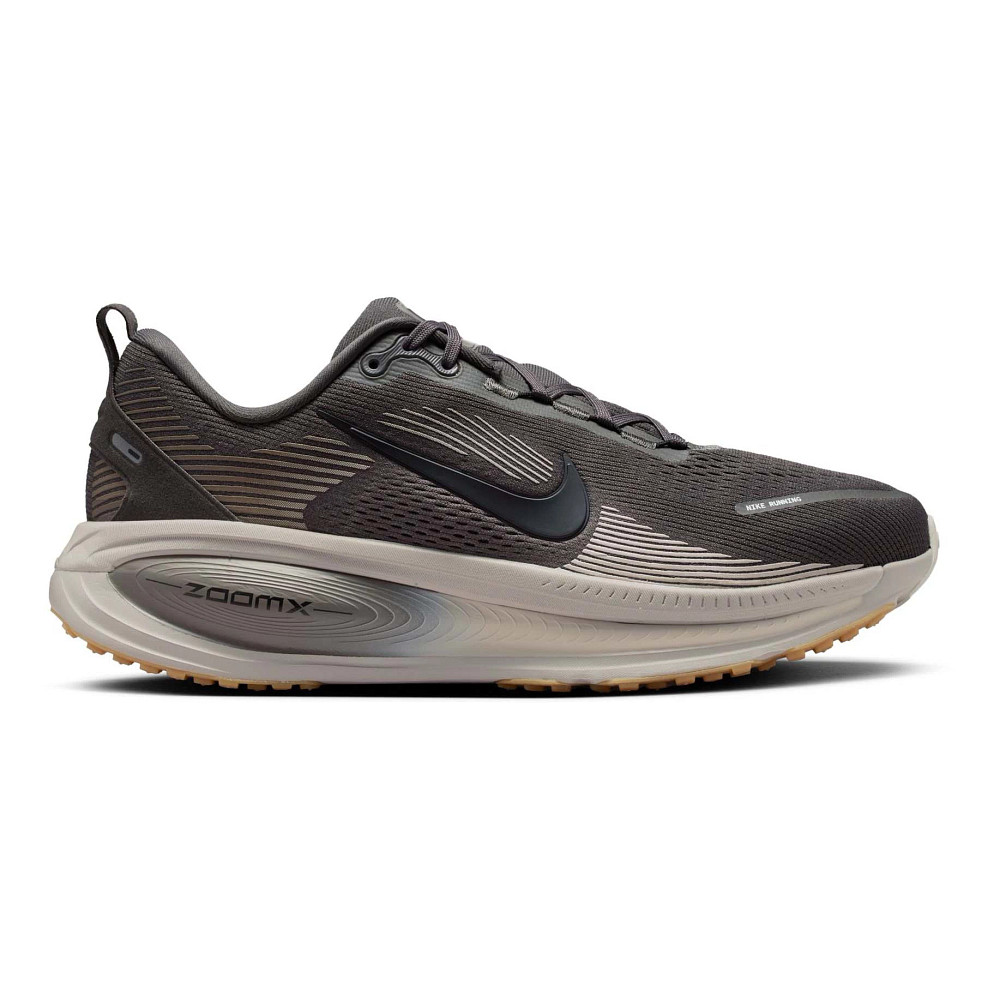 Mens Nike Vomero 18 Running Shoe