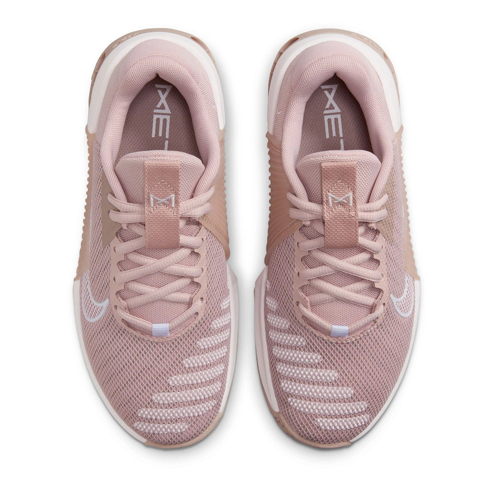 Woman Shoes for CrossFit Nike Metcon 9 - white pink