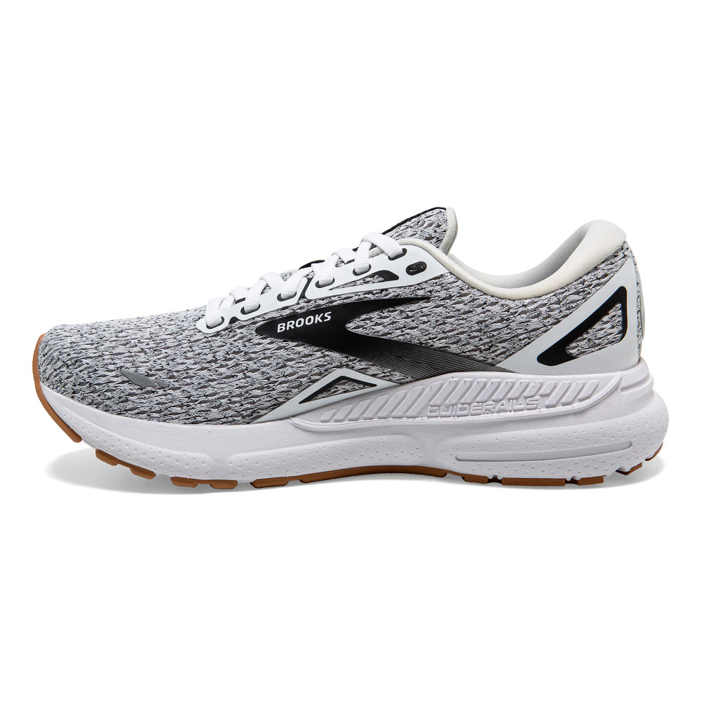 Brooks best sale oreo shoes