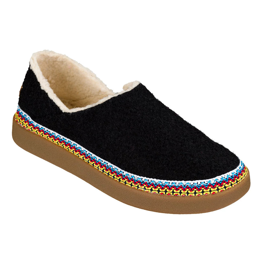 Sanuk on sale little bootah