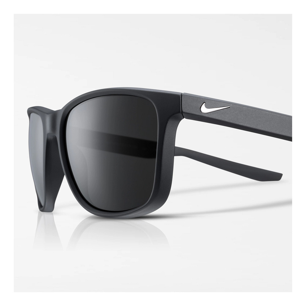 Nike essential best sale endeavor polarized