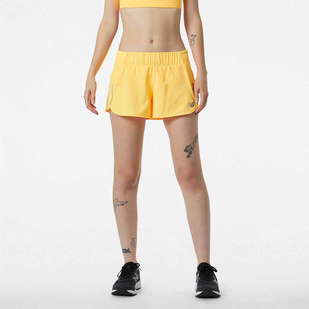 Lululemon Hotty Hot 4 shorts