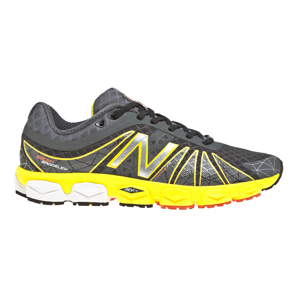 Mens New Balance 890v4 Running Shoe