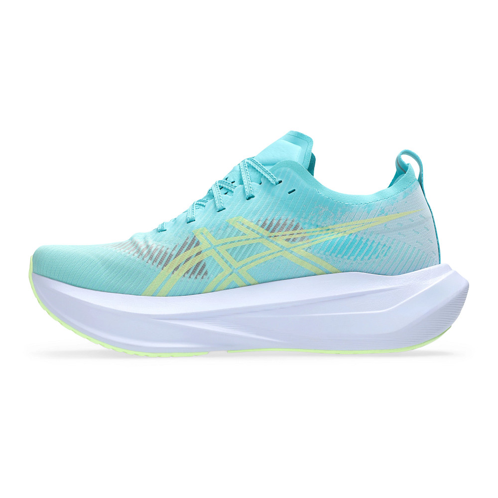 ASICS MegaBlast Running Shoe