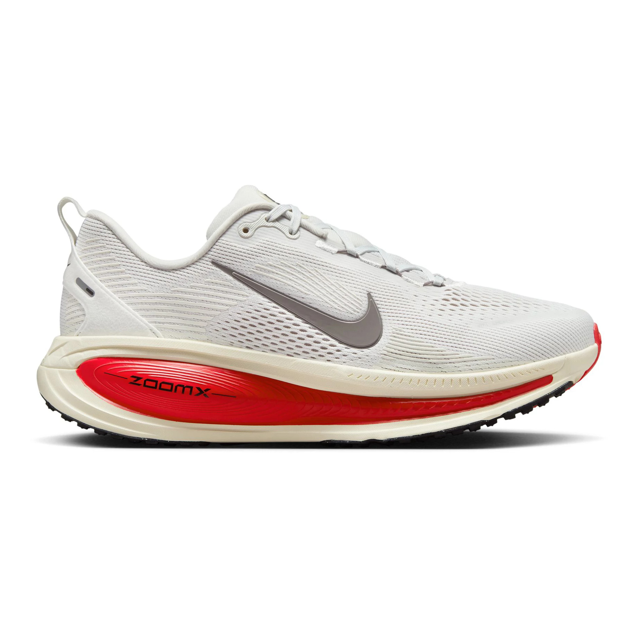 Men's Nike Vomero 18 - Platinum / Siren Red, Size: 11.5, Medium | Footwear - Road Runner Sports