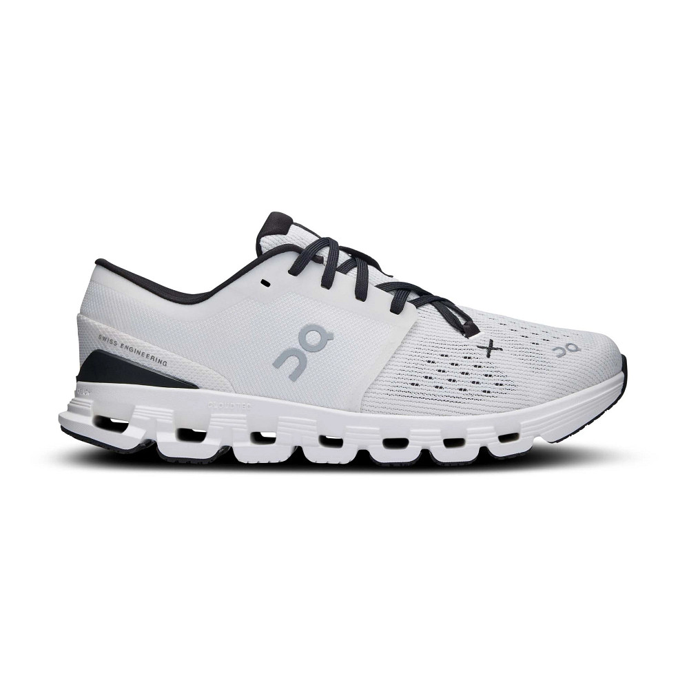 Womens On Cloud X 4 Cross Training Shoe