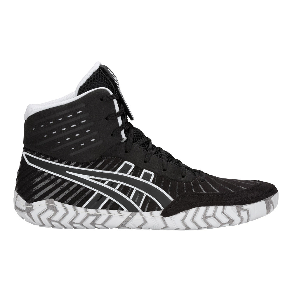 Asics aggressor 4 zip hotsell