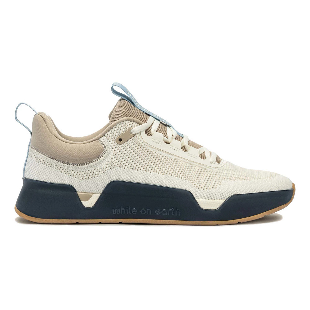Mens while on earth Move Trainer Cross Training Shoe display picture 2