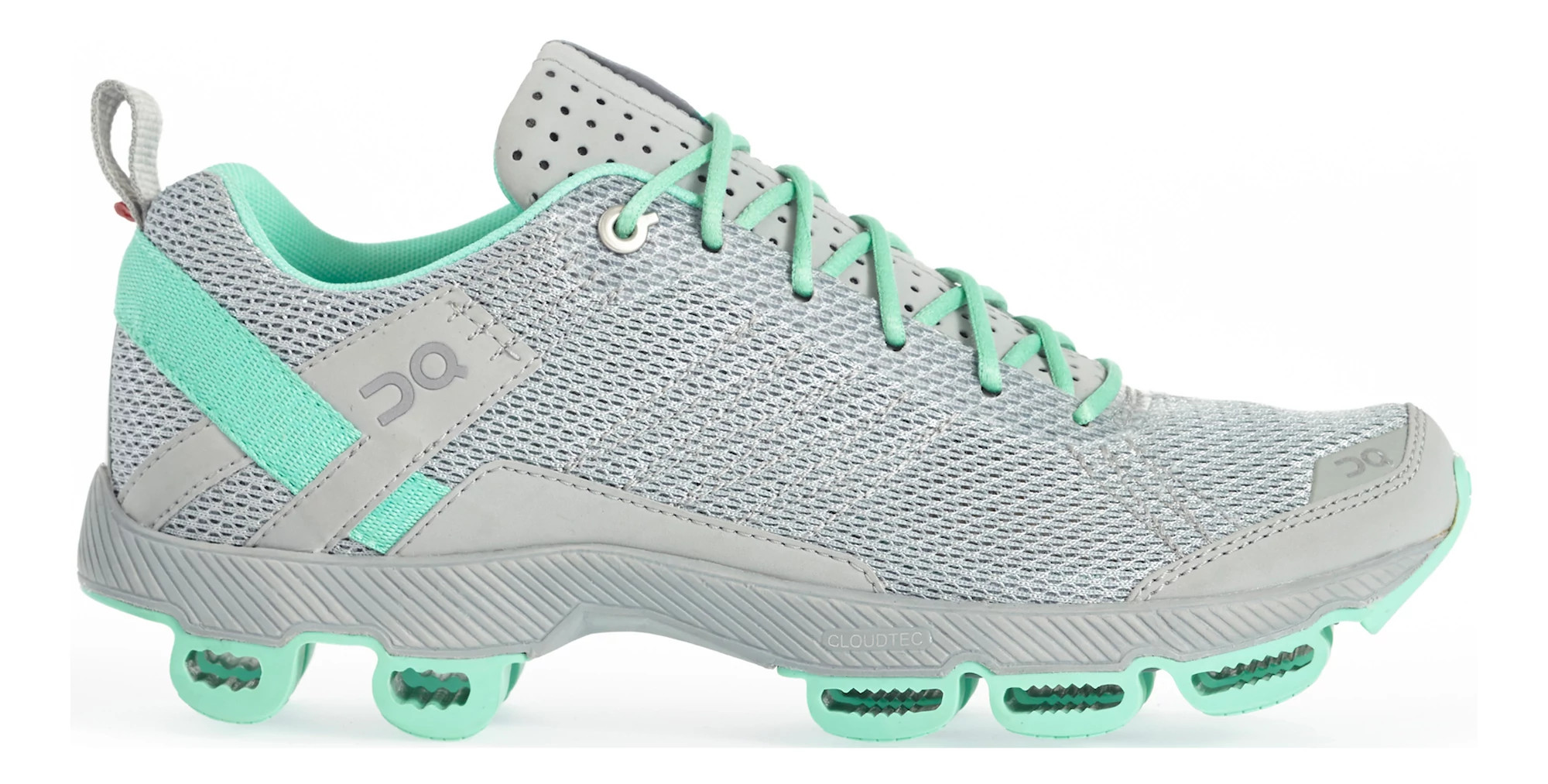 on cloudsurfer womens