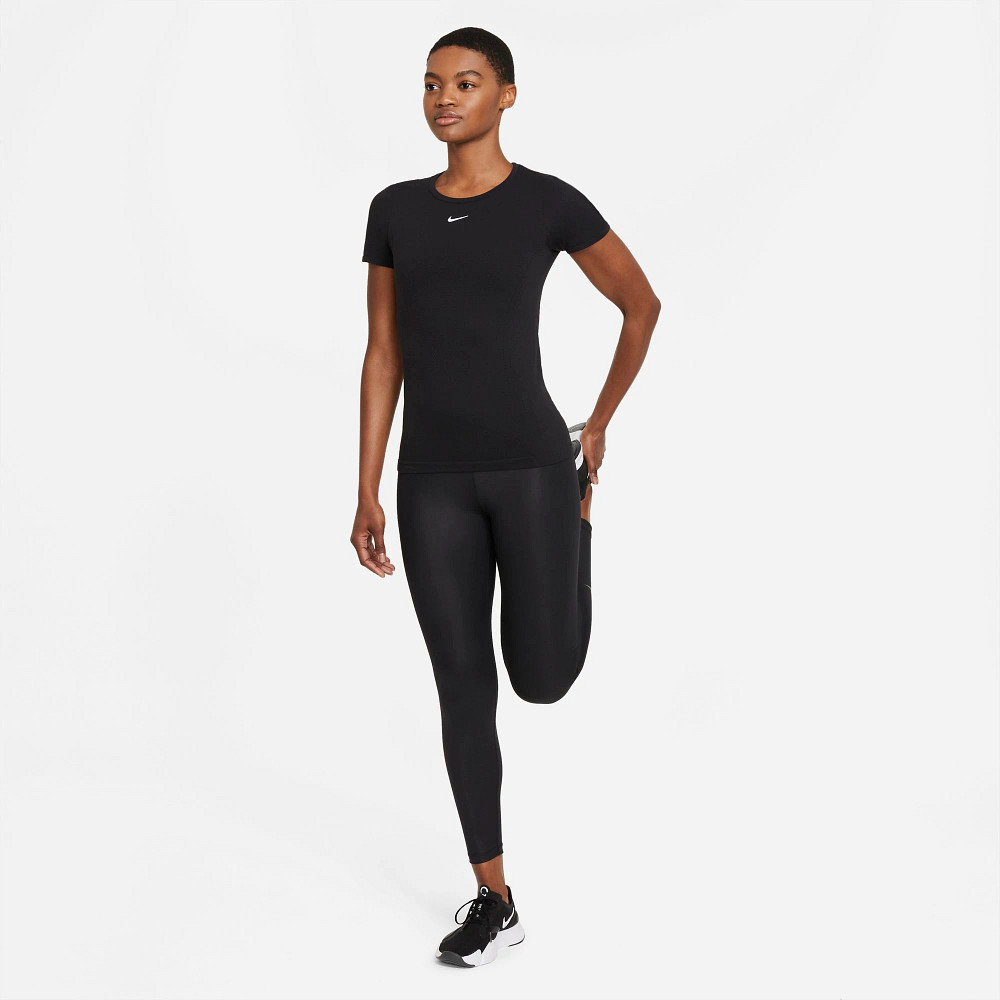 Womens Nike Dri-FIT ADV Aura Slim Short Sleeve Technical Tops