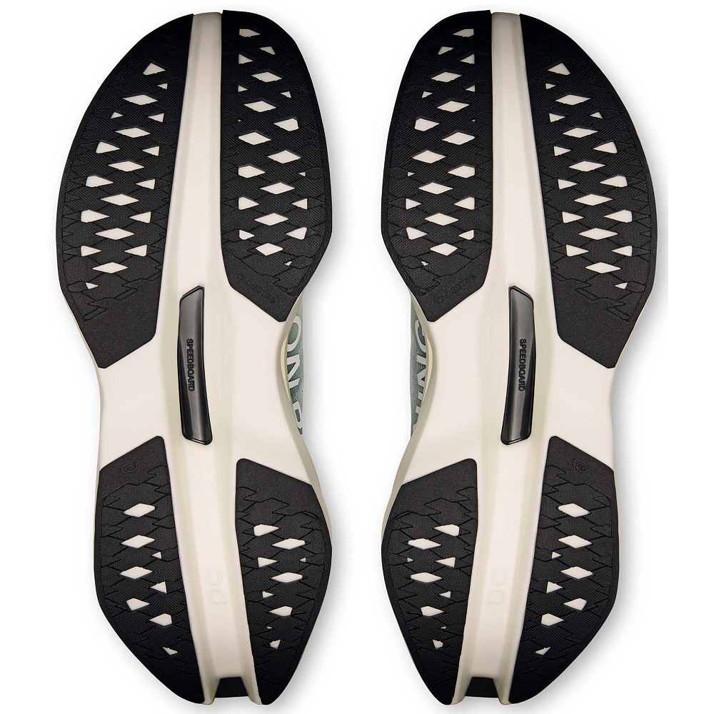 Mens On Cloudboom Max Running Shoe