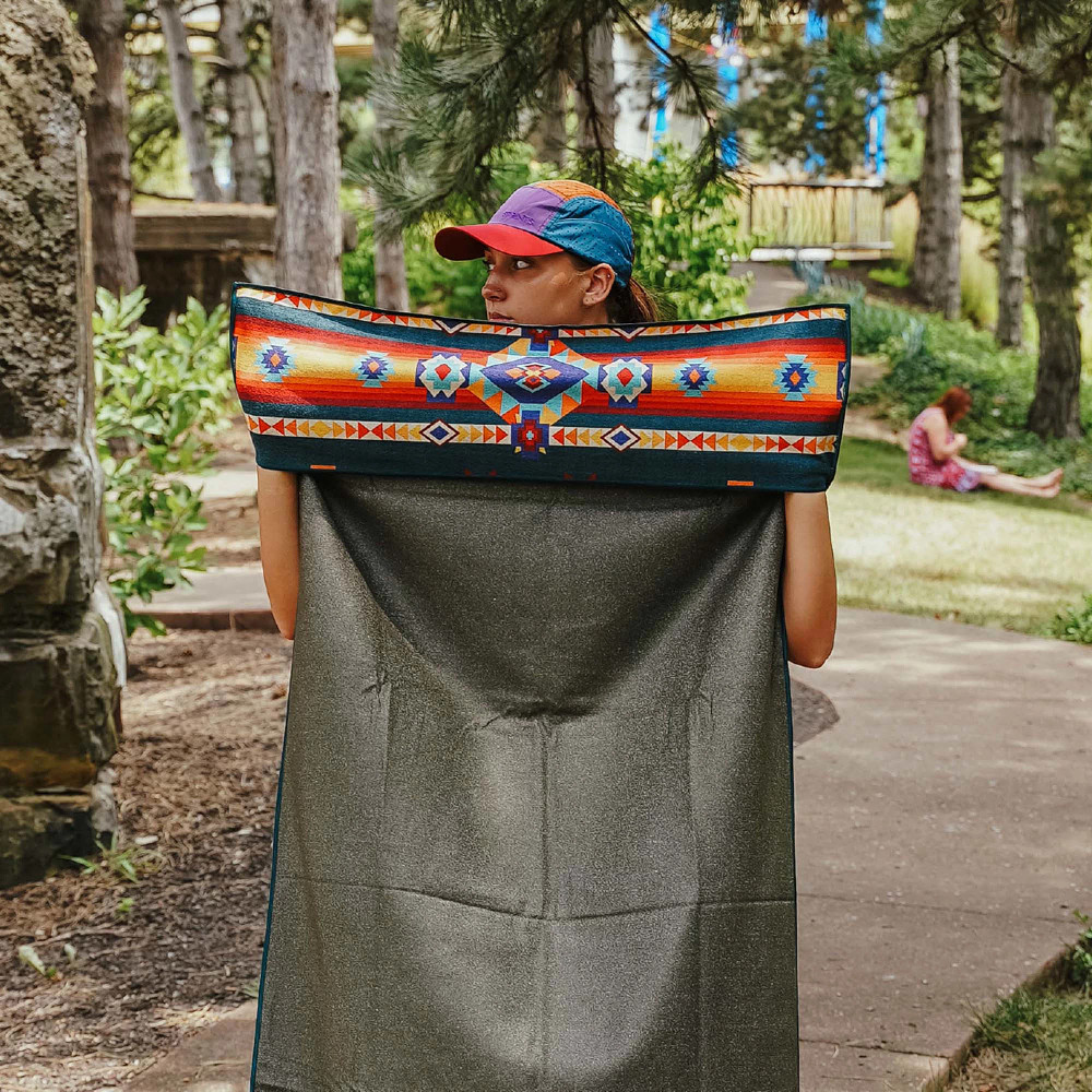 Sprints Aztec Artisians & Chocolate Currency Towel
