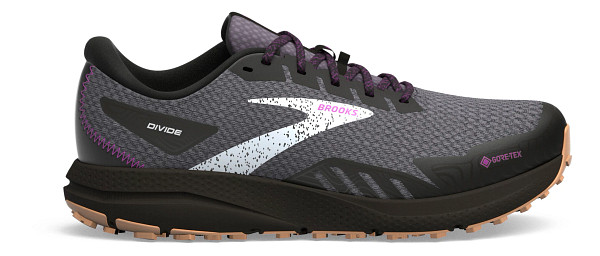 Brooks Cascadia 16 GTX Women black/blackened pearl/coral desde 97,99 €