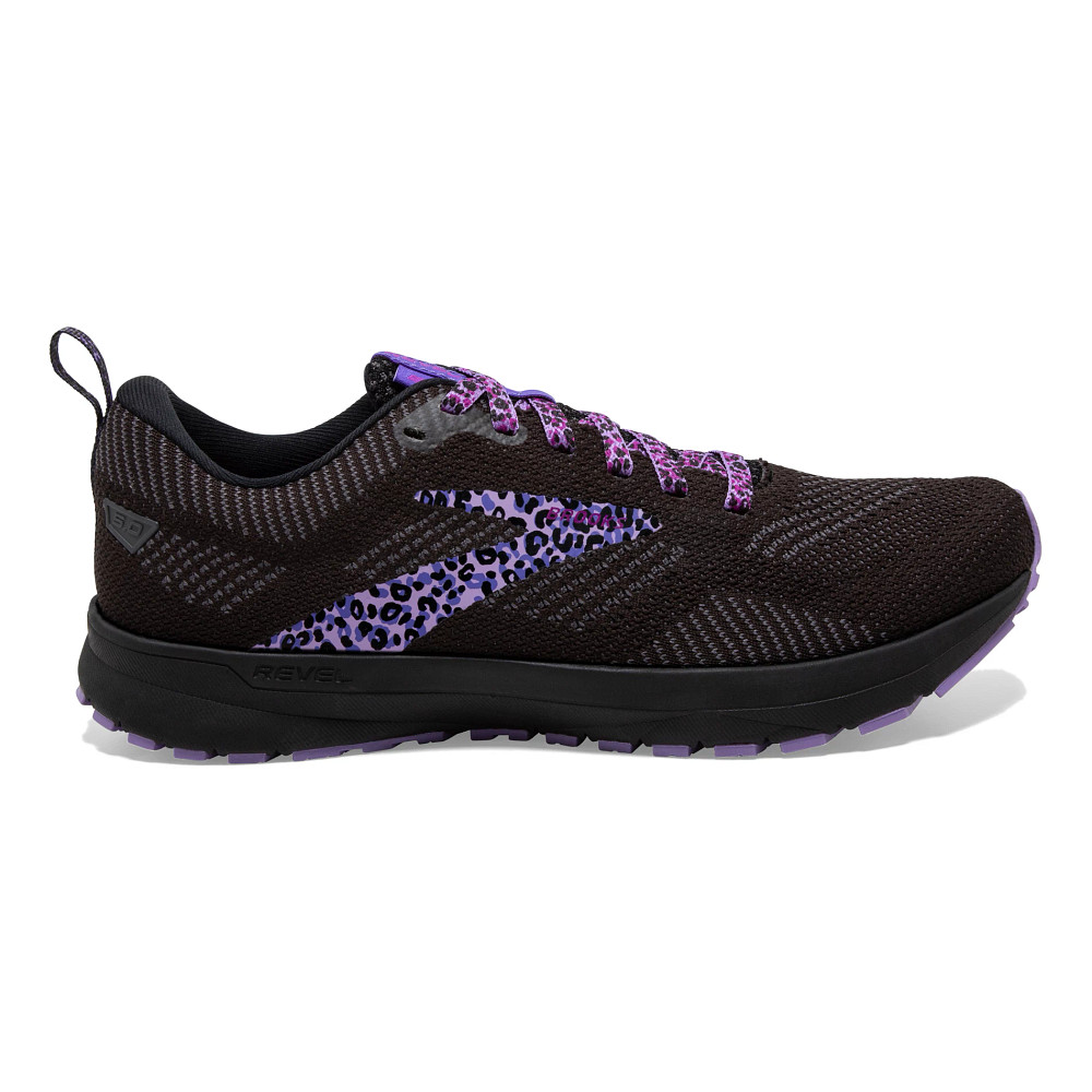 Women's brooks revel running on sale shoes