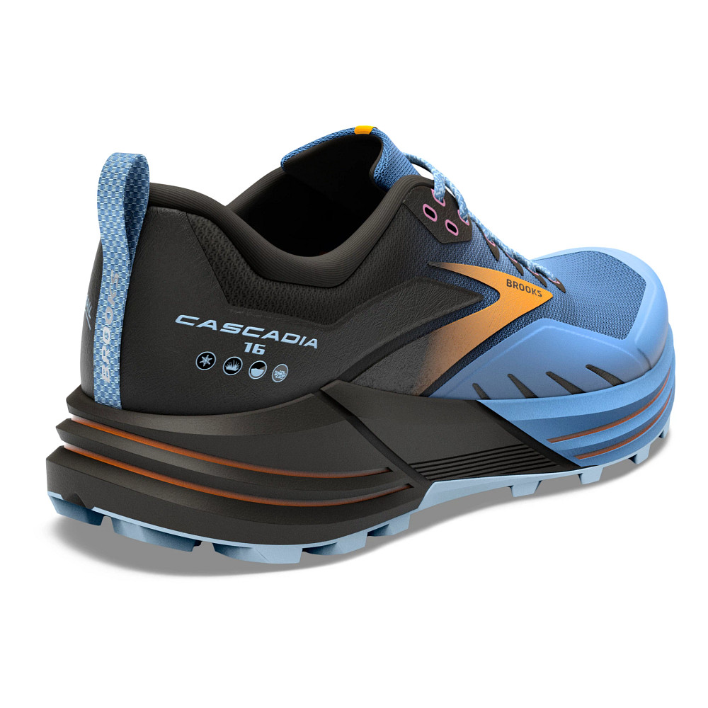 CASCADIA 16 — Shoes, Apparel & Gear