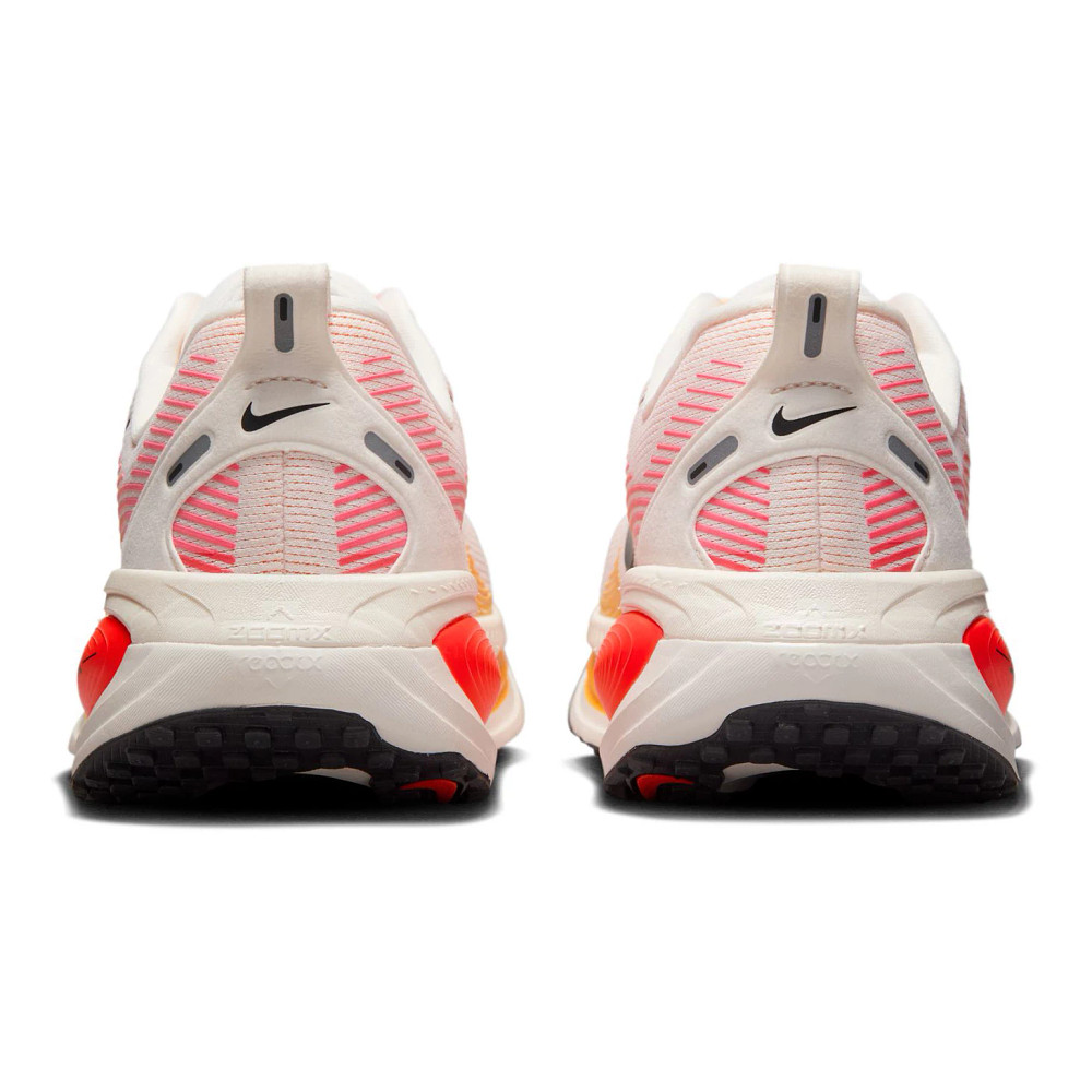 Women's Nike Vomero 18