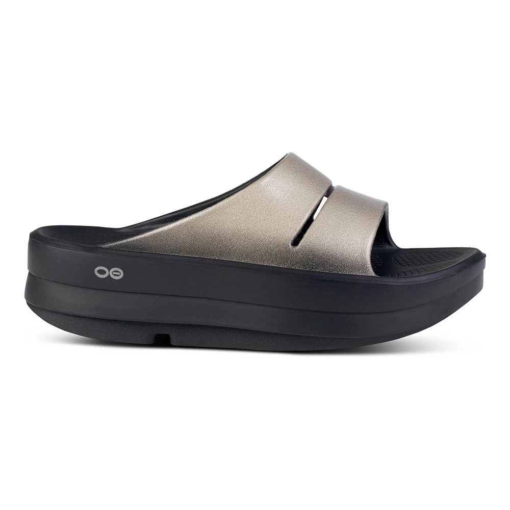 Womens OOFOS OOmega Ooahh Luxe Sandals Shoe