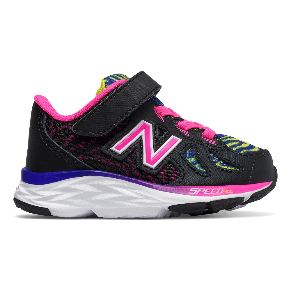 Kids New Balance 790v6 Running Shoe