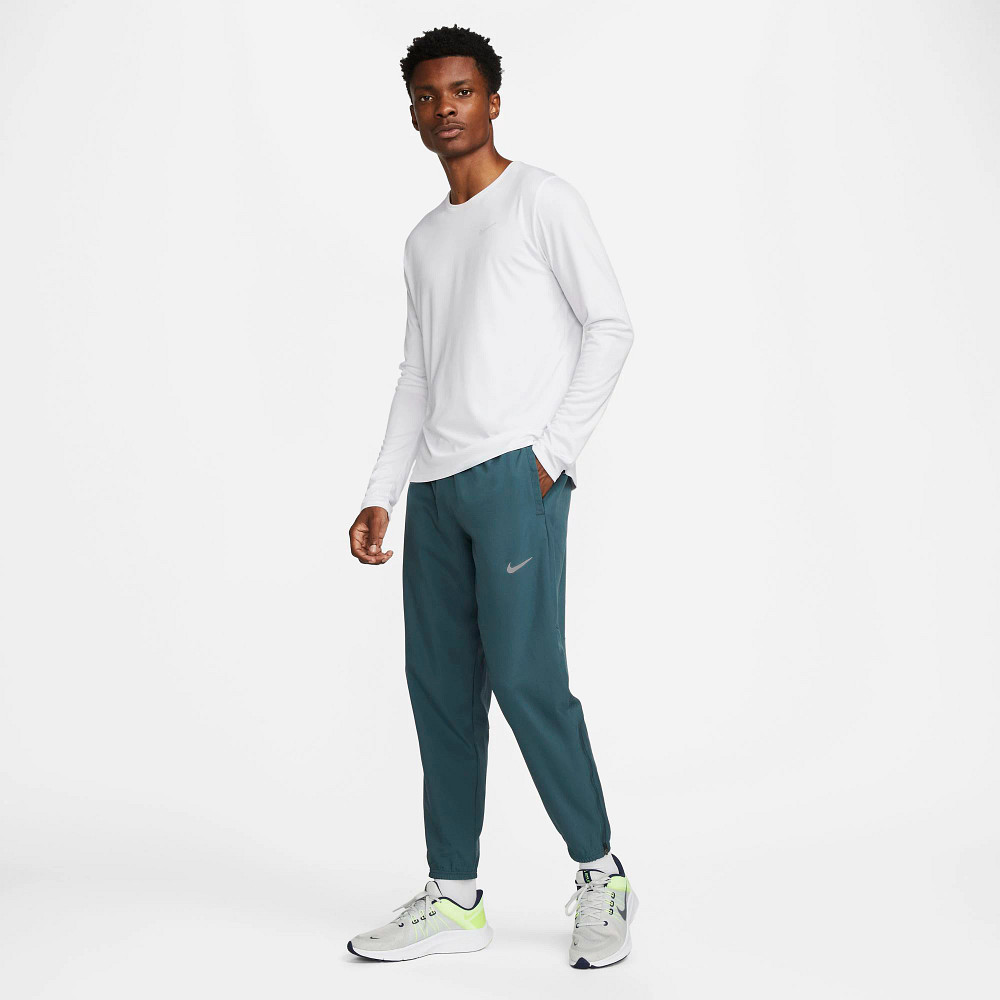 Mens Nike Dri-Fit Challenger Knit Pant