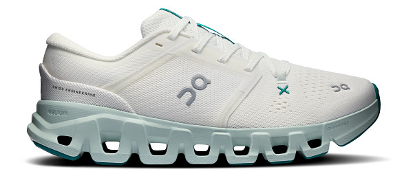 Womens On Cloud X 5 Cross Training Shoe