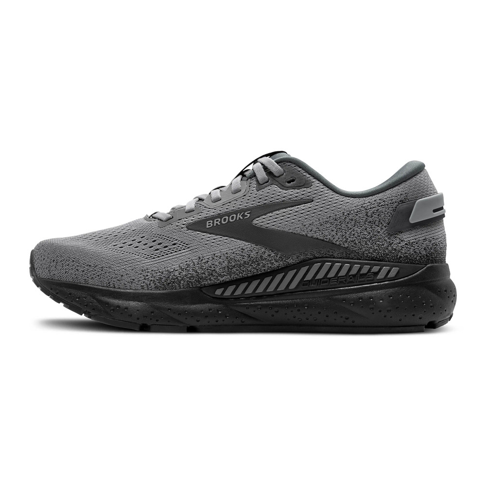 Brooks beast mens white on sale