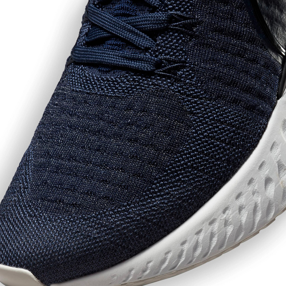 Nike epic react hot sale flyknit outlet