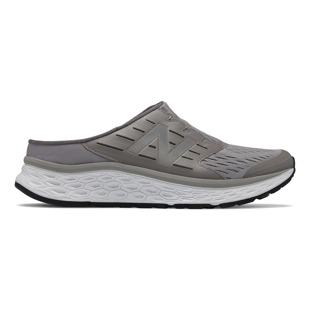 Mens New Balance 900v1 Casual Shoe