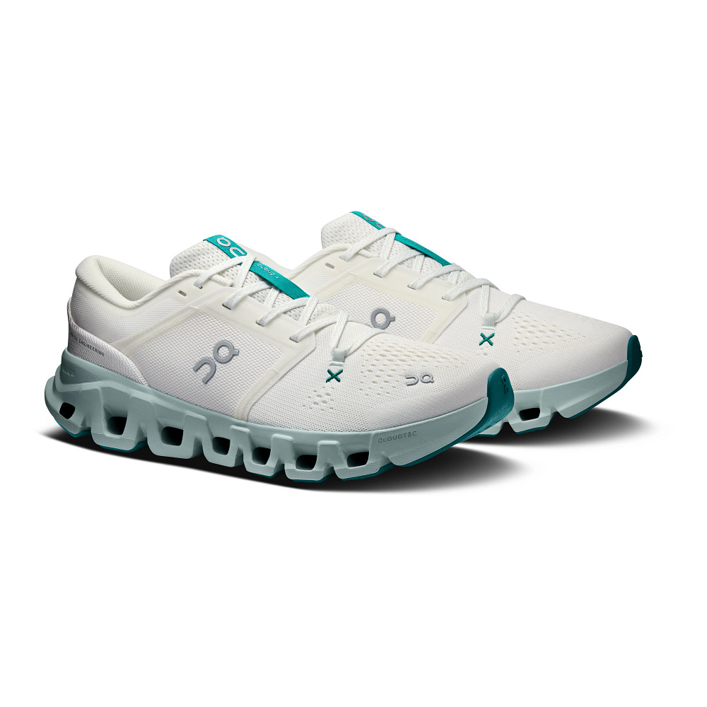 Womens On Cloud X 5 Cross Training Shoe