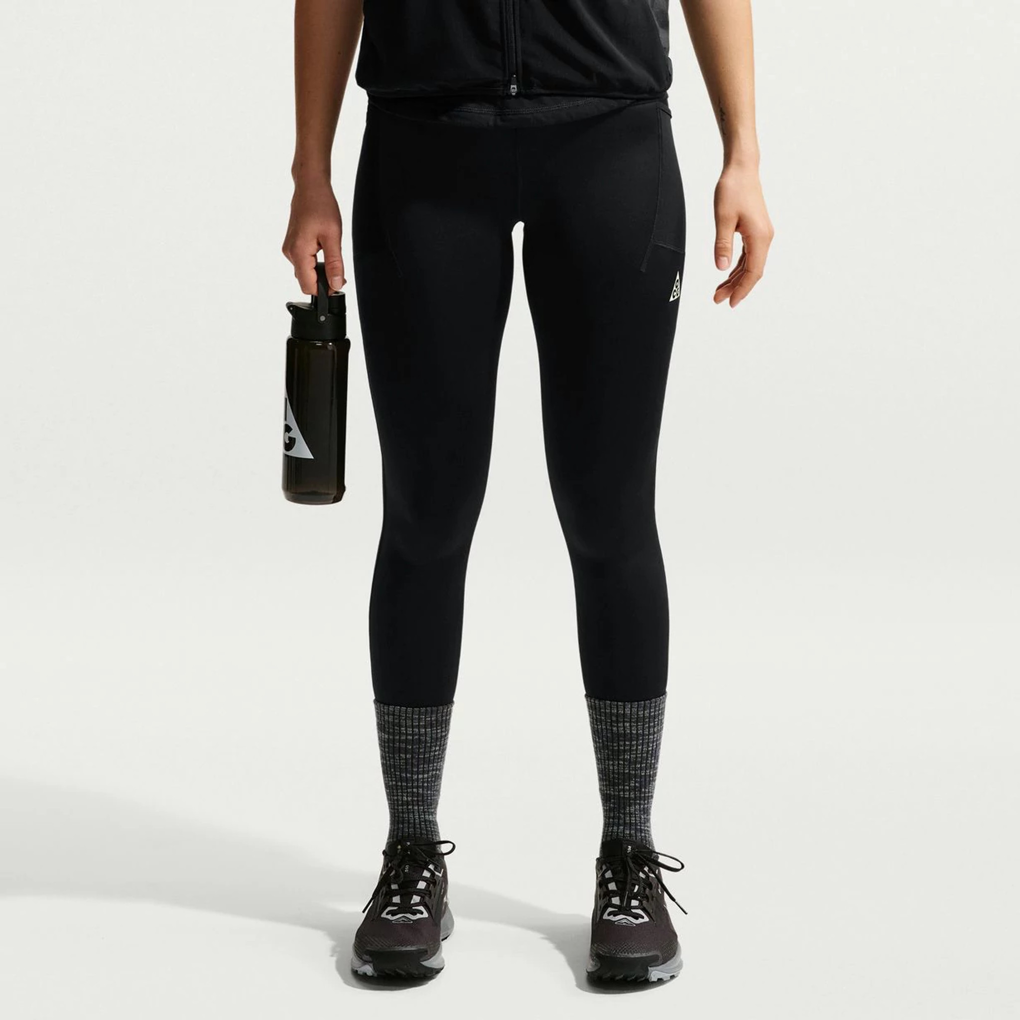 Women's Nike ACG Trail High-Rise 7/8 Tight - Black, Size: L | Apparel - Road Runner Sports
