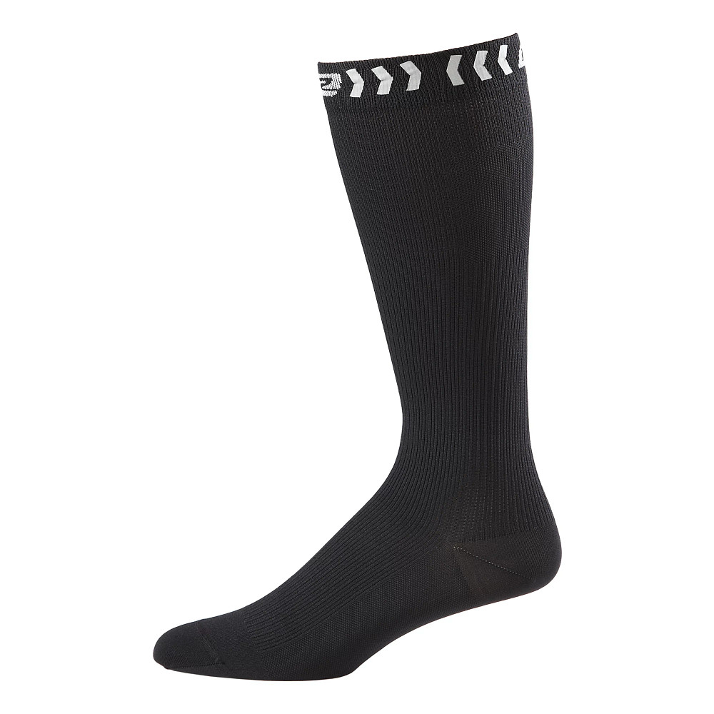 The 5 Best Compression Running Socks: Recover While You Run - Road Runner  Sports