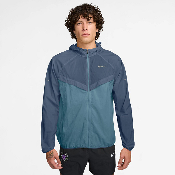 Therma-FIT Synthetic Fill Repel Aerolayer Running Jackets | Road