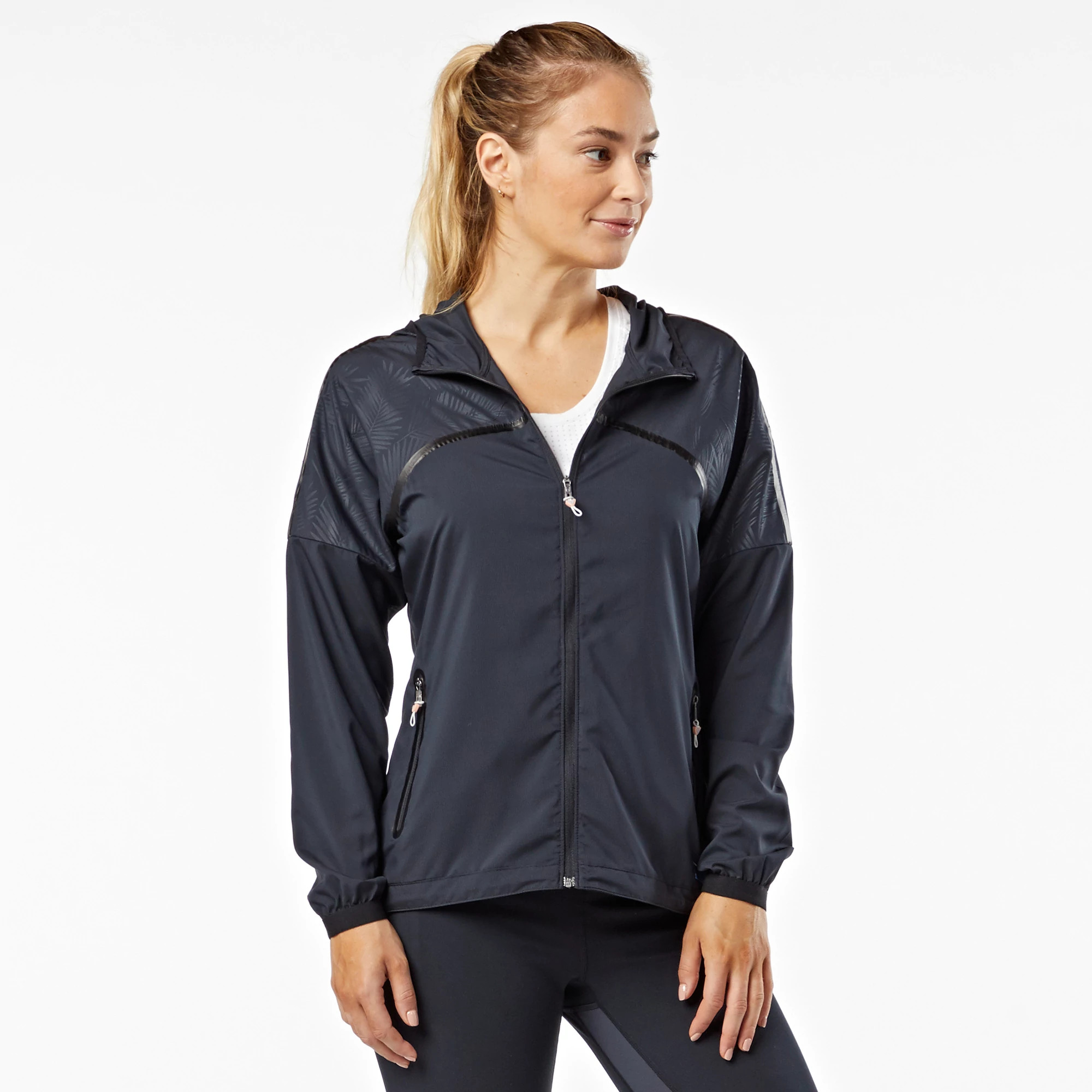 Womens Korsa Accelerate Windbreaker Running Jackets