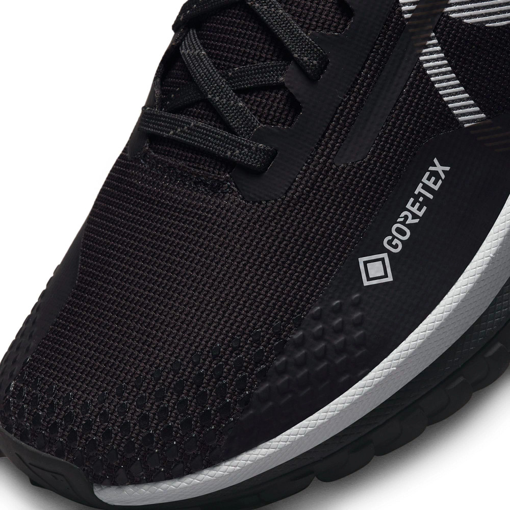 Gore-Tex Trail Running Shoes