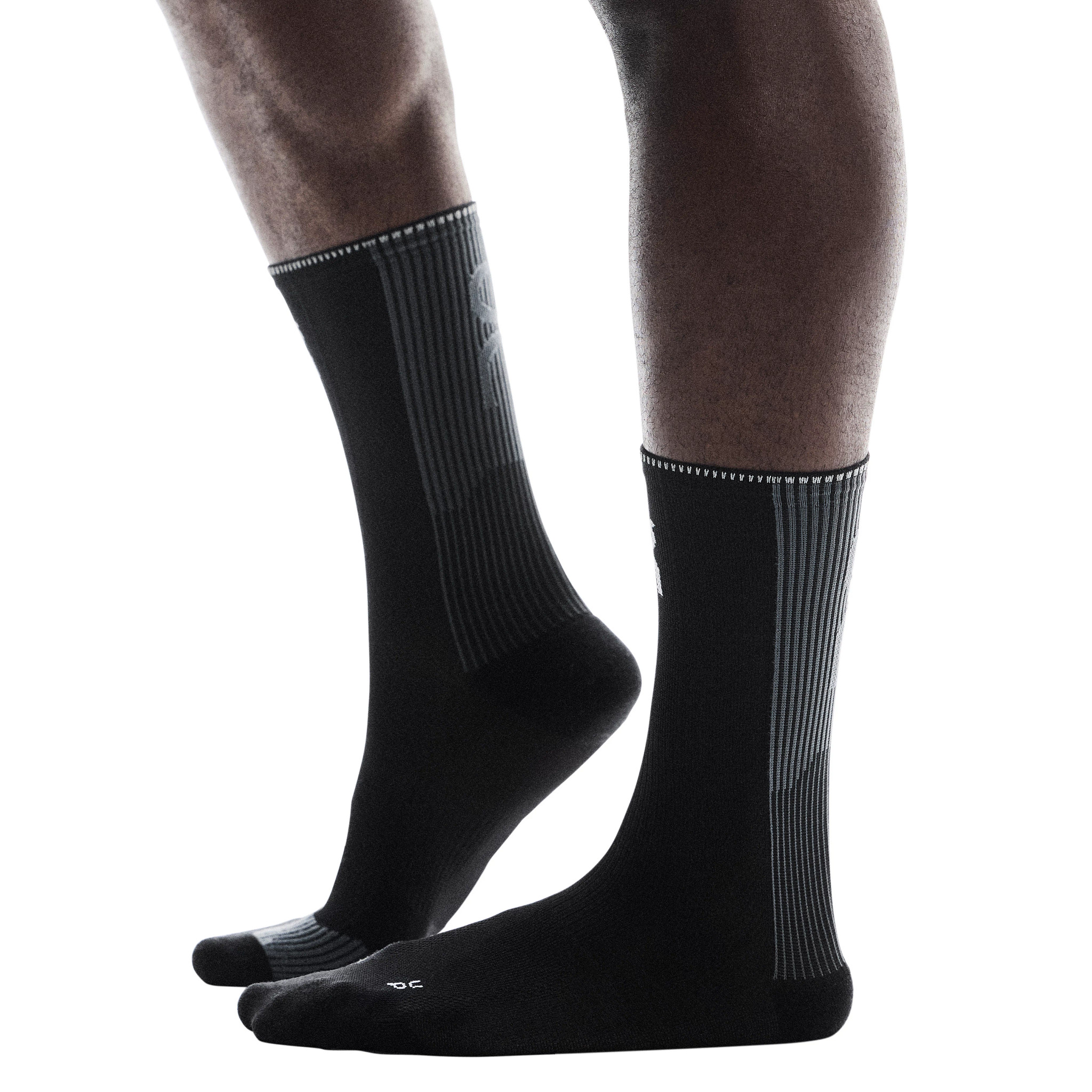 On Performance Run Sock High - Black / Eclipse, Size: L | Accessories - Road Runner Sports