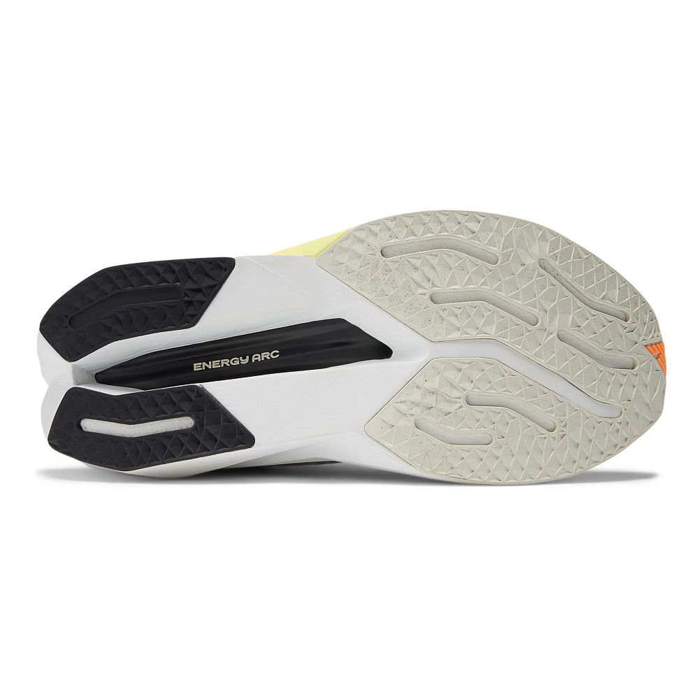 Mens New Balance FuelCell SuperComp Trainer v3 Running Shoe