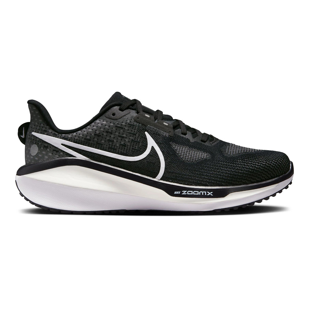 人気商品の中古品・新品・未使用品 Vomero Nike Mens 17 Shoe Running スパイク・シューズ