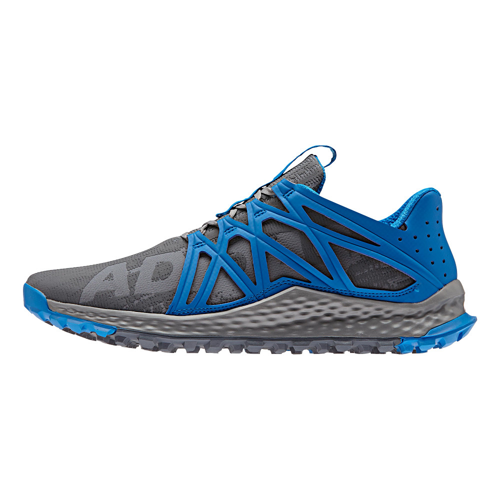 Adidas vigor bounce on sale youth running shoe