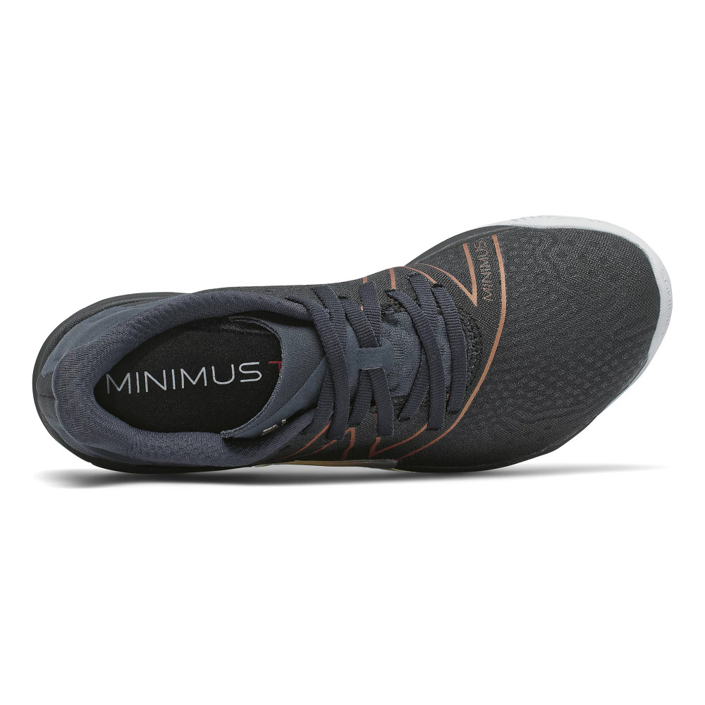 Womens new balance minimus on sale 4