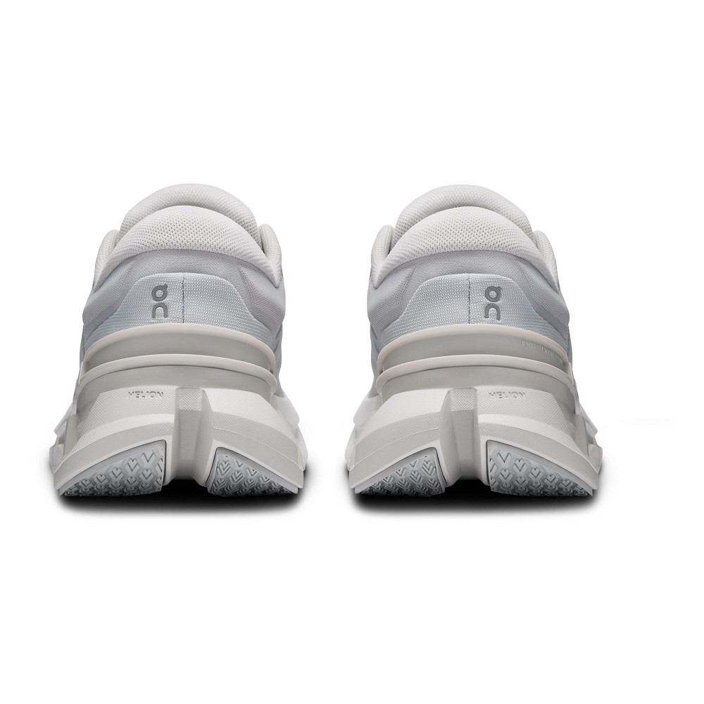 靴 Cloudflyer5 Men's Cloudflyer 5 | Grey & Black | On United States